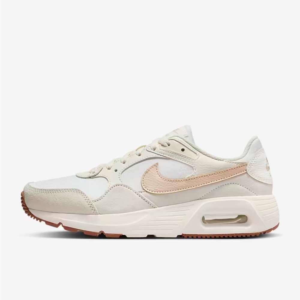 Nike Women's Sneakers in Cream and Tan